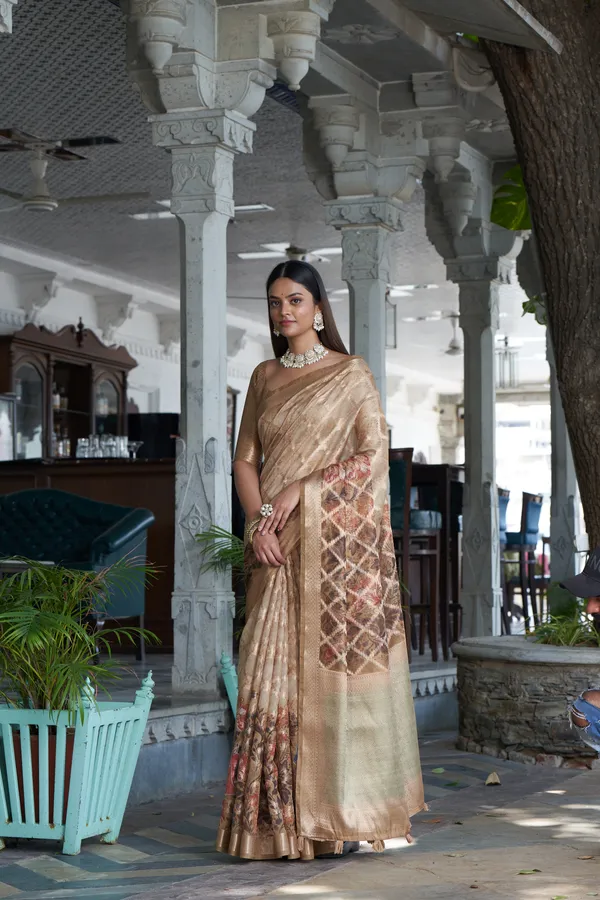 Golden_Yellow_Jacquard_Weaved_Fancy_Organza_Silk_Rich_Pallu_Border_Saree_With_Blouse