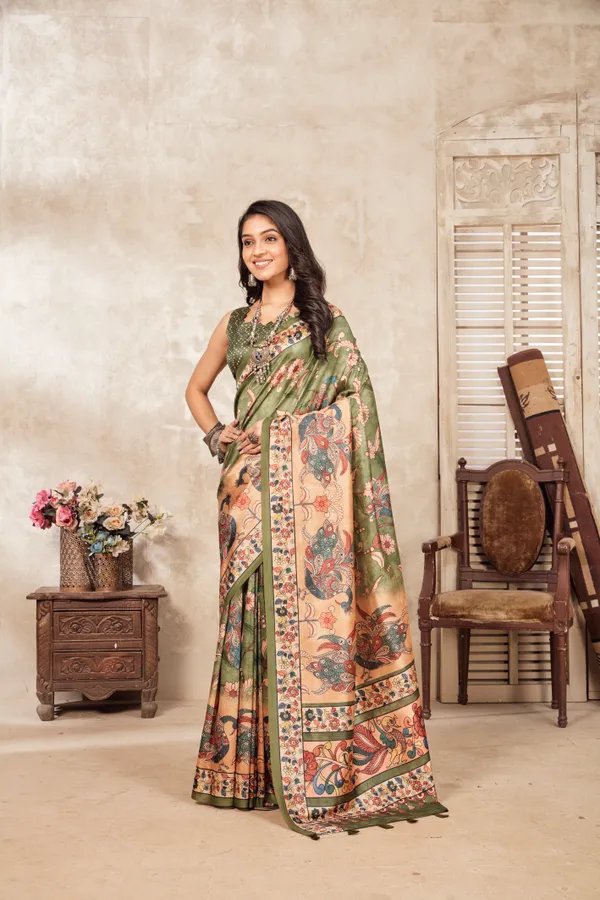 Green_Bamboo_Silk_Plain_Weaved_Fancy_Party_Wear_Saree_With_Blouse