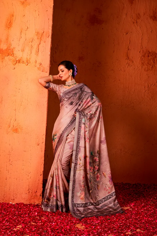Multicolor_Manipuri_Silk_Hand_Printed_Foil_Work_Fancy_Saree_With_Blouse