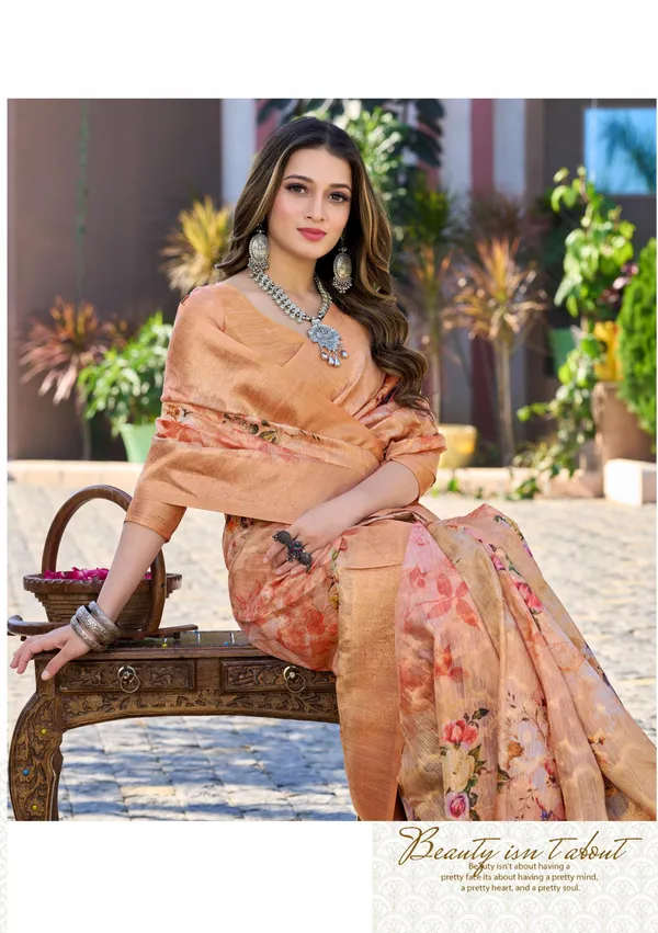 Multicolor_Jacquard_Weaved_Rich_Pallu_Jari_Border_Elegant_Party_Wear_Saree_With_Blouse