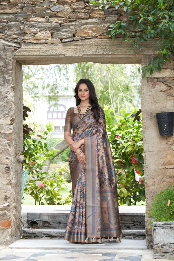 Multicolor_Jacquard_Weaved_With_Fancy_Jari_Rich_Pallu_Border_With_Digital_Printed_Saree_With_Blouse